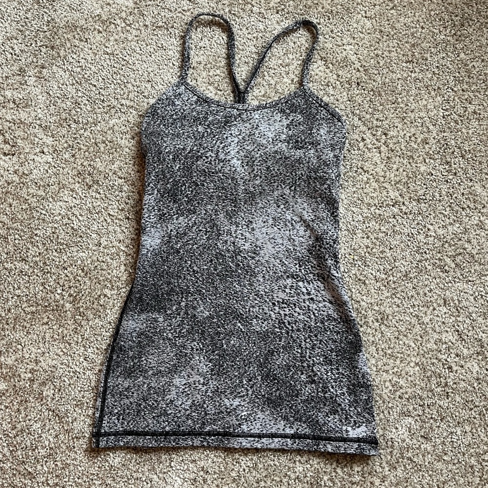 Lululemon Gray and Black Athletic Tank size 2